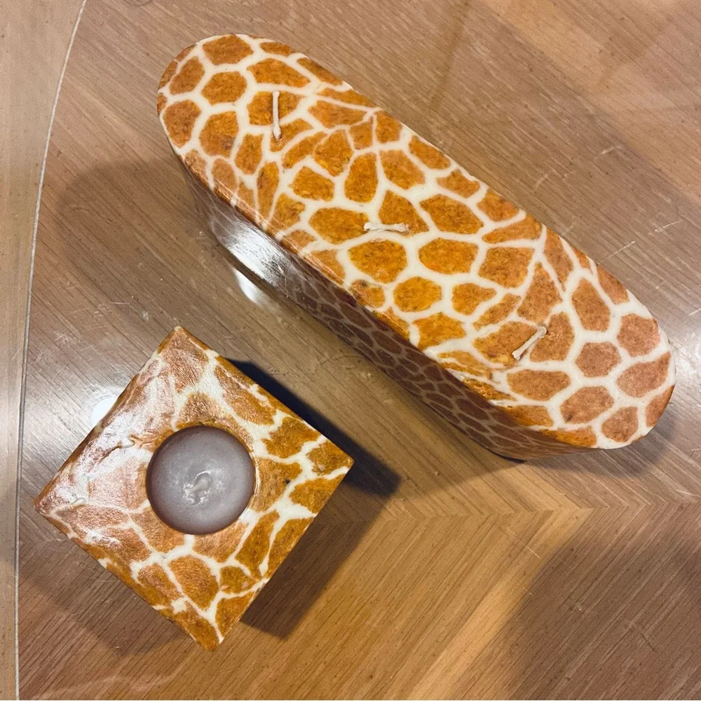 NWOT Animal Print Giraffe Print Candles Set (Ellipse & Square Candles)